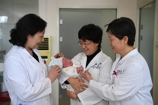 Dr. Zhang